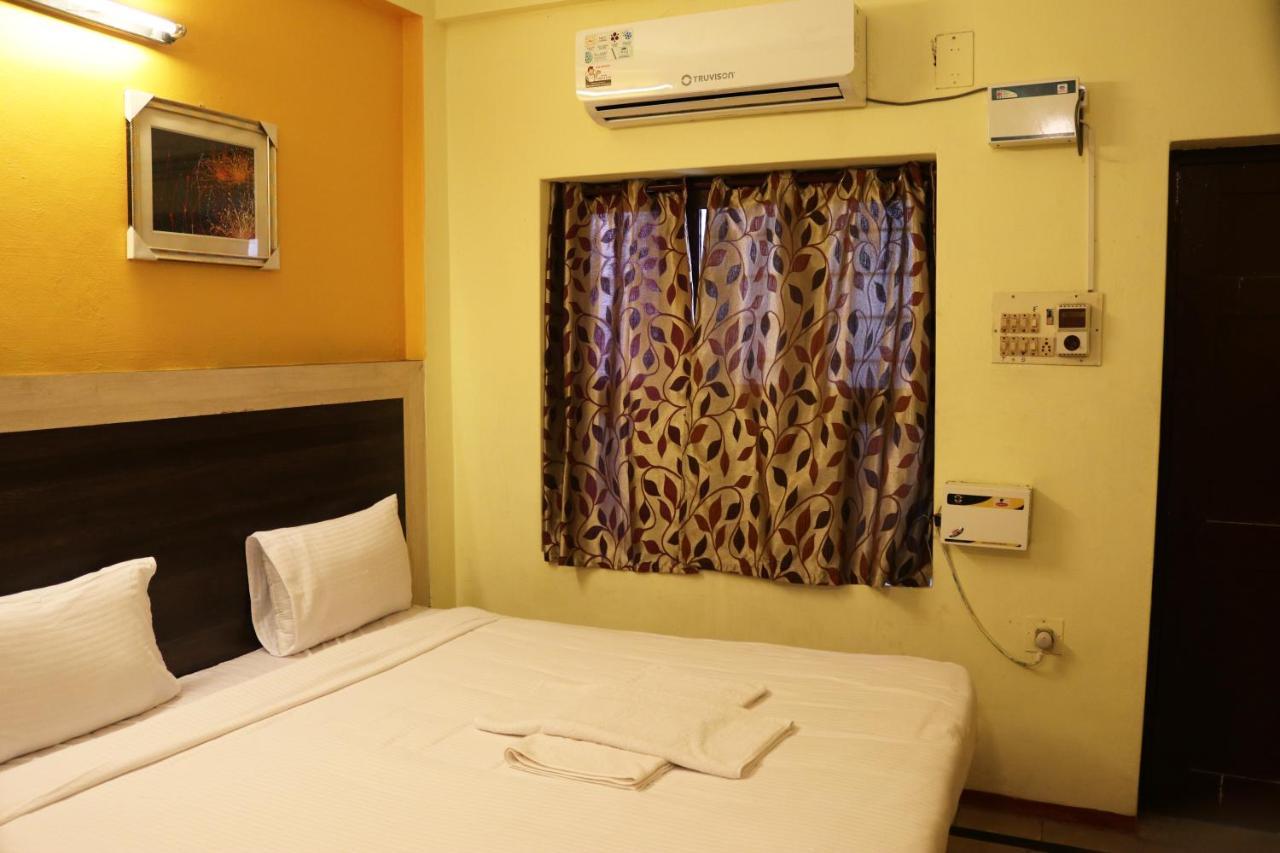 Hotel Siva Sakthi Tiruvannāmalai Exterior foto